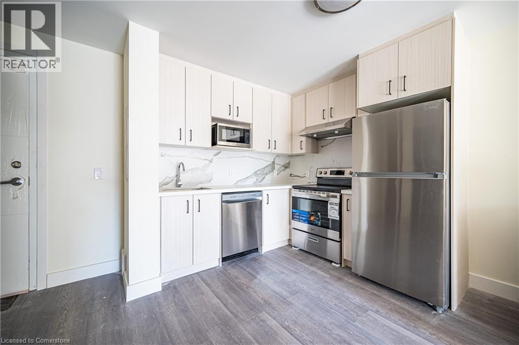 Photo 4 of 316 Batavia Place Unit C, Waterloo ON