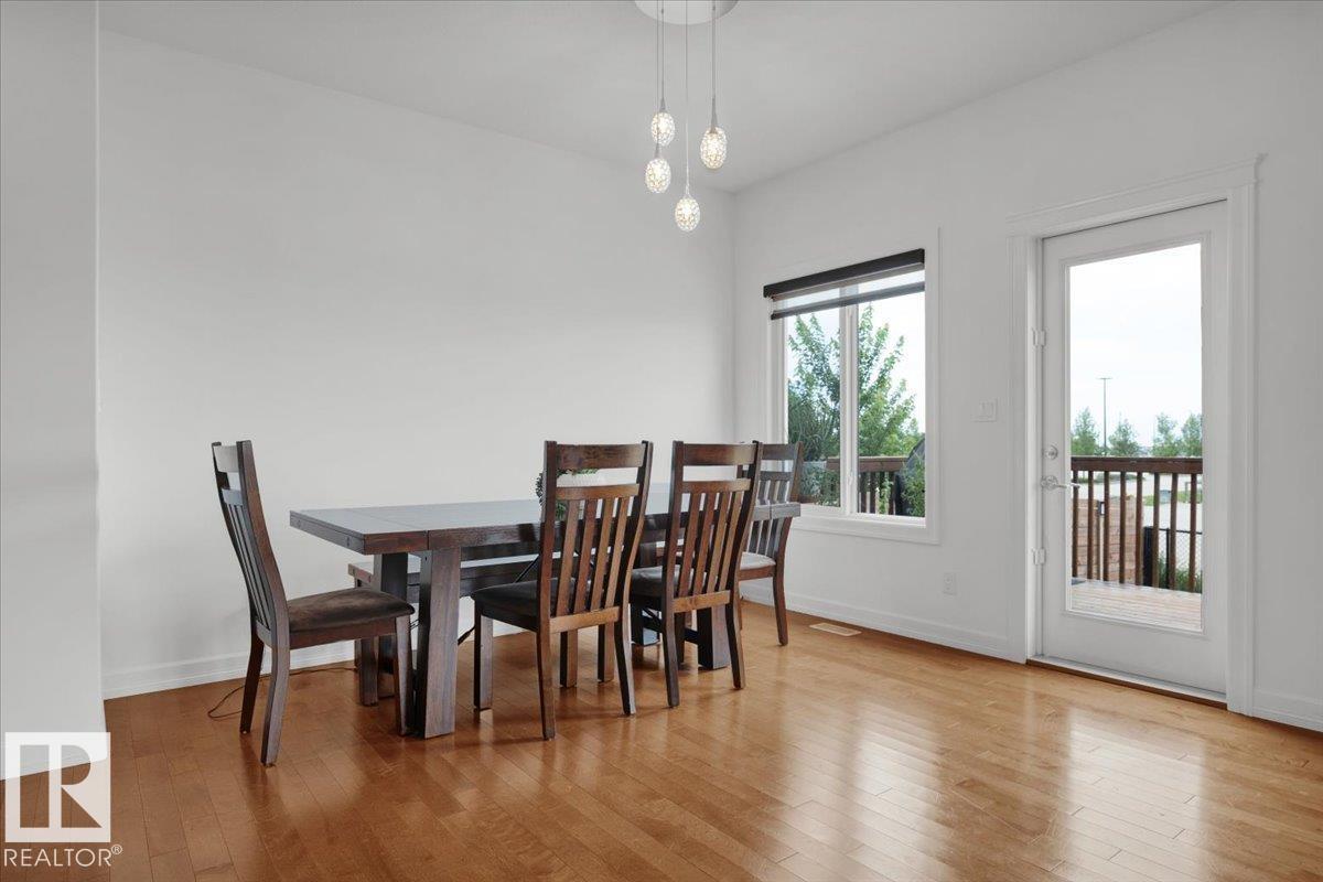 Photo 16 of 620 42 St Sw, Edmonton AB