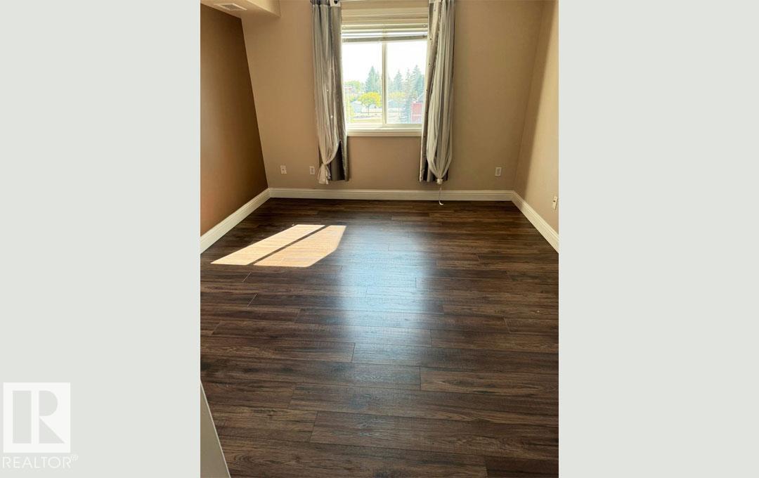 Photo 8 of 418 13111 140 Av Nw, Edmonton AB