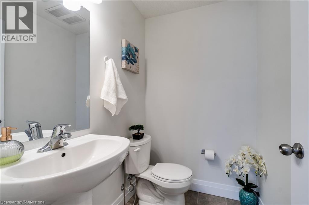 Photo 7 of 600 Victoria Street S Unit 20, Kitchener ON