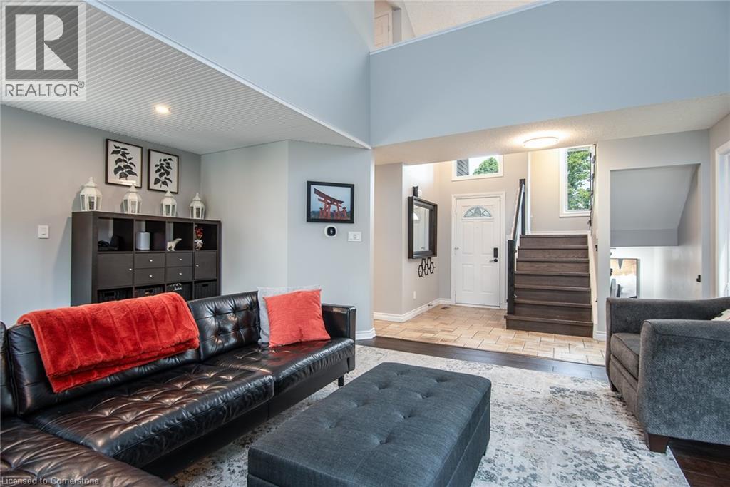 Photo 6 of 518 Baringham Place, Waterloo ON