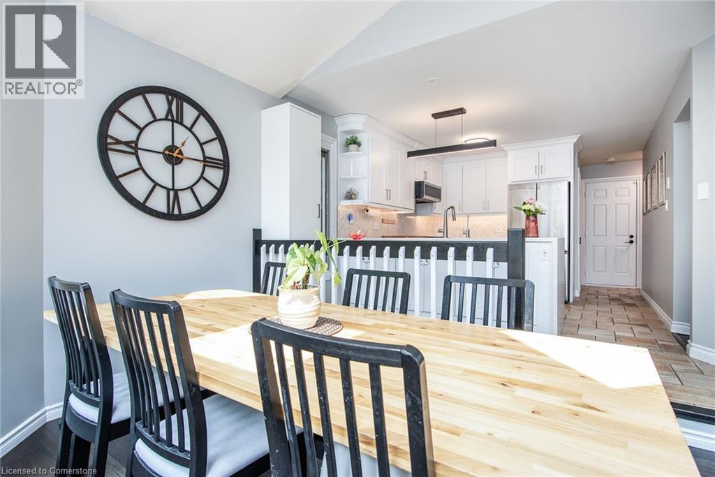 Photo 15 of 518 Baringham Place, Waterloo ON