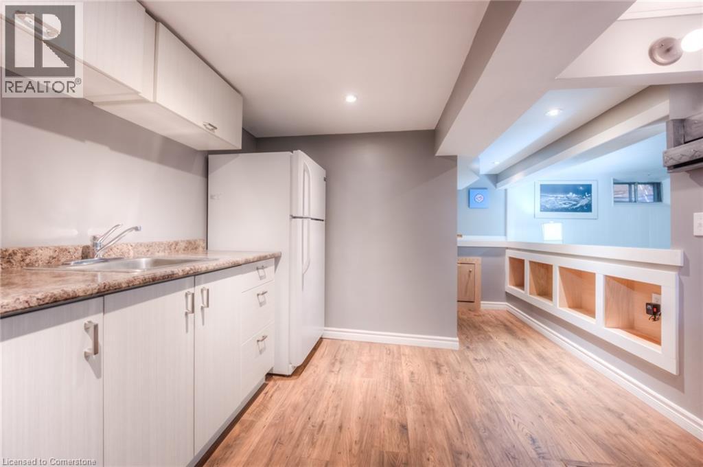 Photo 8 of 14 Geneva Crescent, Kitchener ON