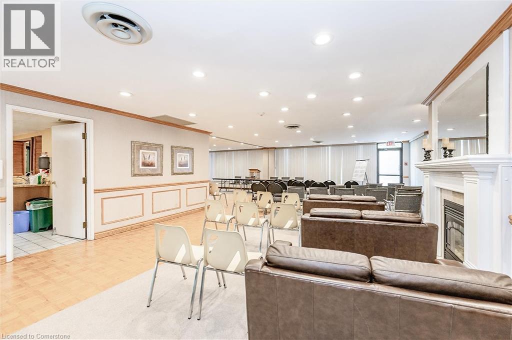 Photo 11 of 6 Willow Street Unit 704, Waterloo ON
