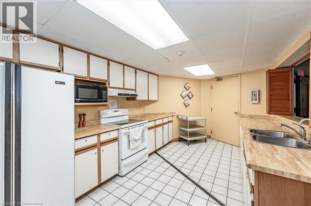 Photo 30 of 6 Willow Street Unit 704, Waterloo ON