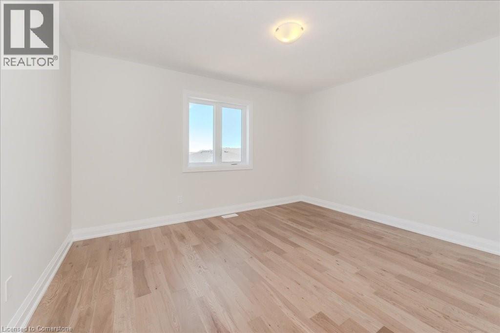 Photo 17 of 552 Balsam Poplar Street, Waterloo ON
