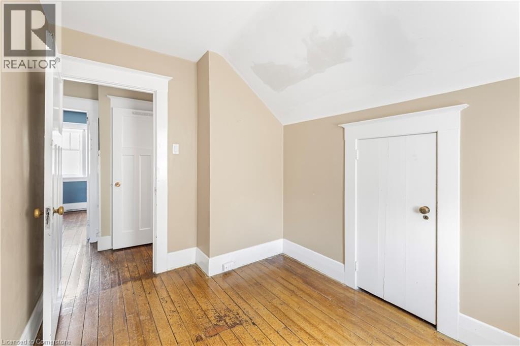Photo 16 of 349 Luella Street, Kitchener ON