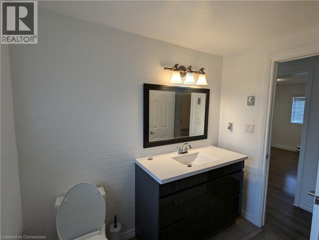 Photo 11 of 539 Briarwood Avenue, Listowel ON