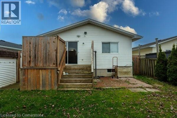 Photo 16 of 539 Briarwood Avenue, Listowel ON