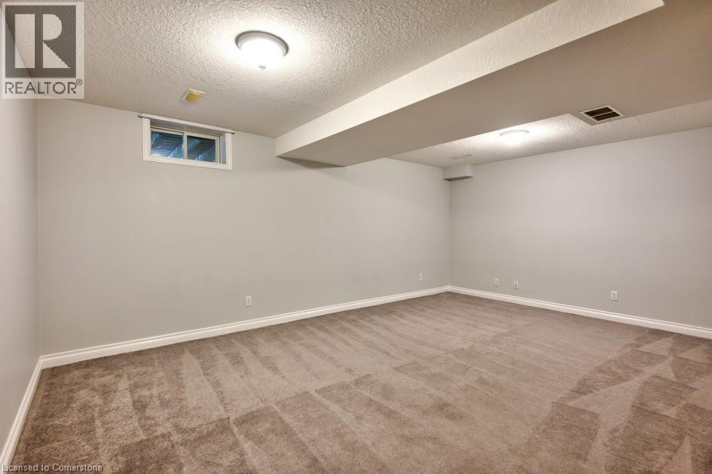 Photo 15 of 84 Westmeadow Drive Unit 2, Kitchener ON