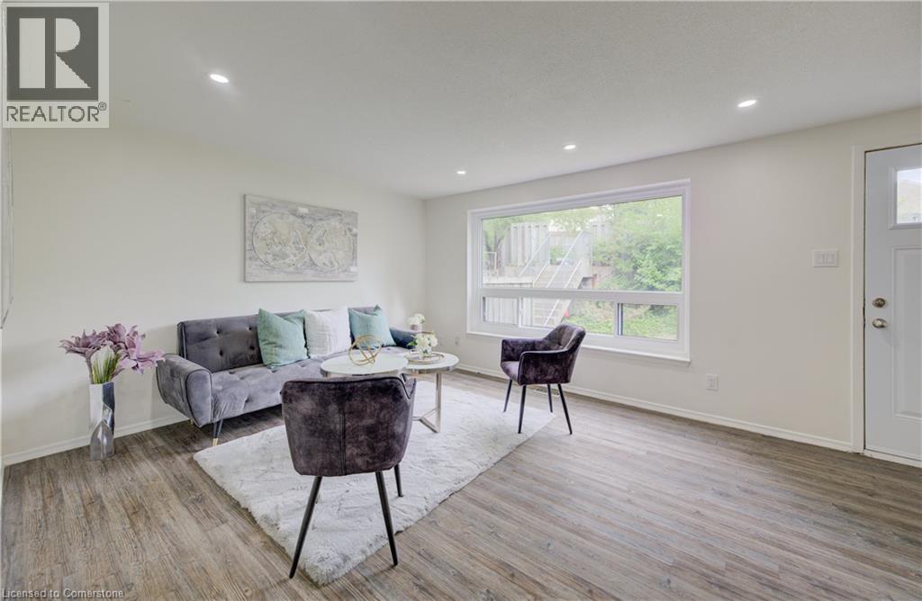Photo 23 of 280 Thaler Avenue Unit 9, Kitchener ON