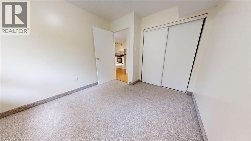 Photo 12 of 15 Hofstetter Avenue Unit 403, Kitchener ON