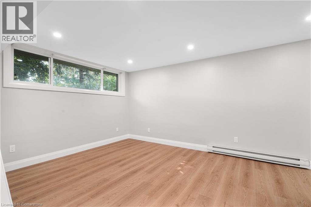 Photo 9 of 206 Shelley Drive Unit Lower, Kitchener ON