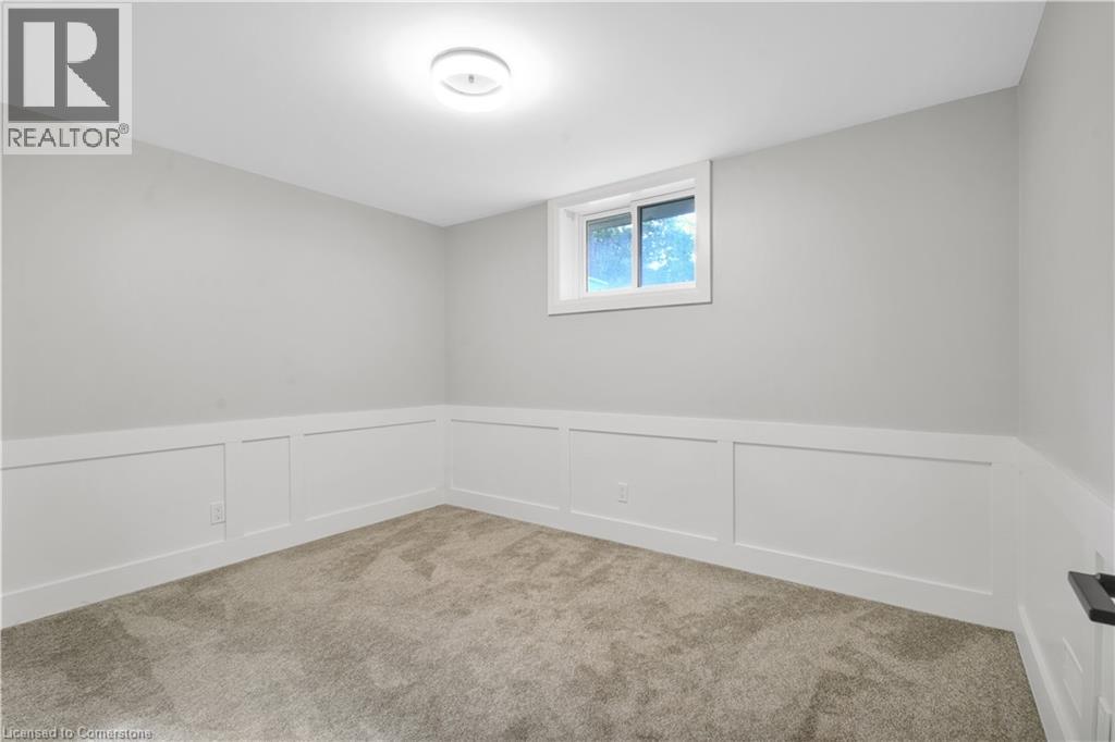Photo 8 of 206 Shelley Drive Unit Lower, Kitchener ON
