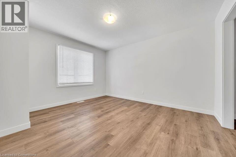 Photo 1 of 490 Lampman Place, Woodstock ON