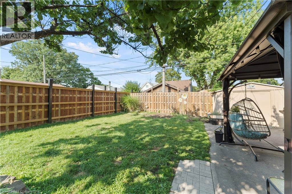 Photo 12 of 1550 St Luke Road, Windsor ON