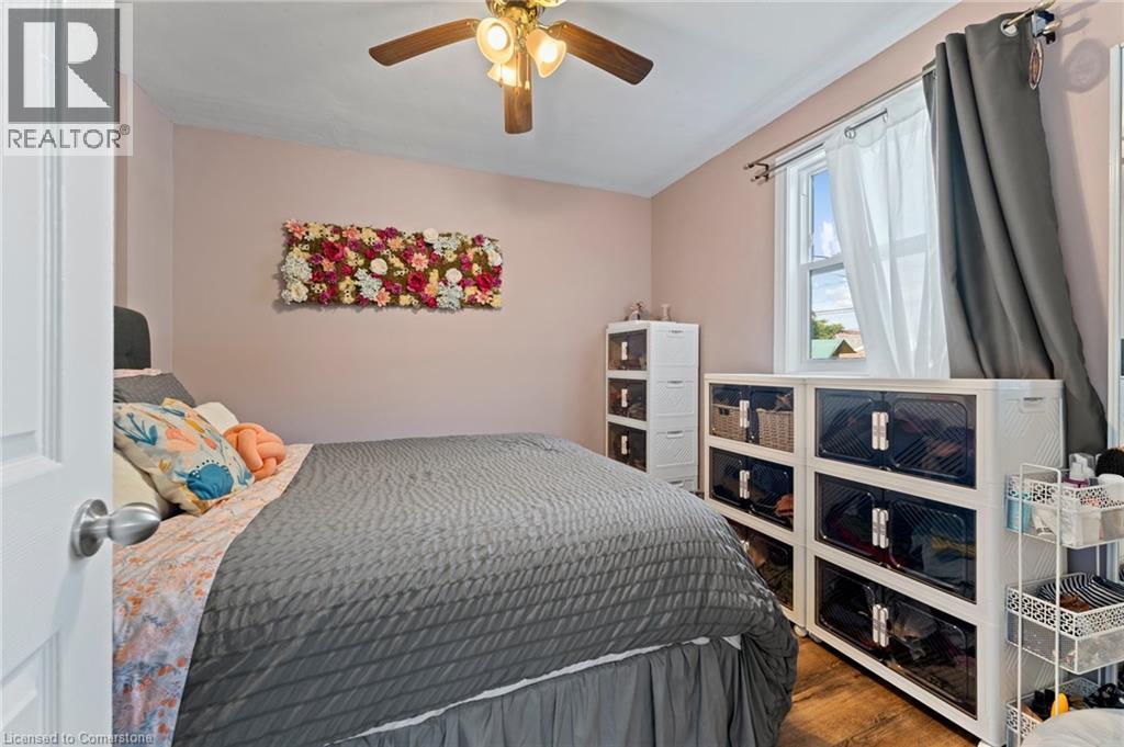 Photo 7 of 1550 St Luke Road, Windsor ON