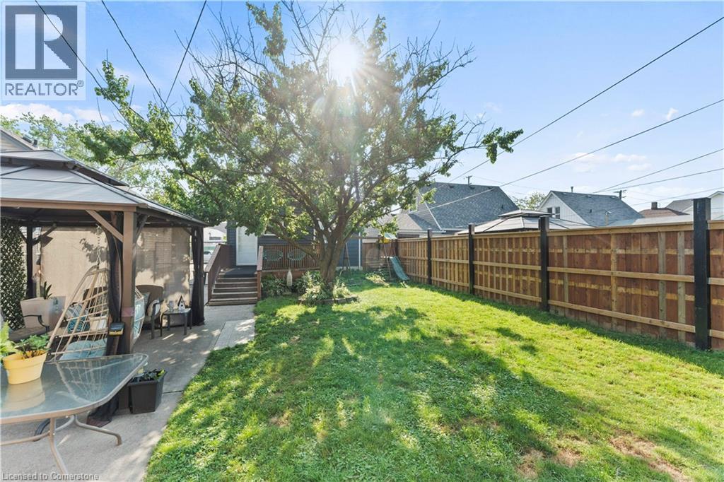 Photo 20 of 1550 St Luke Road, Windsor ON