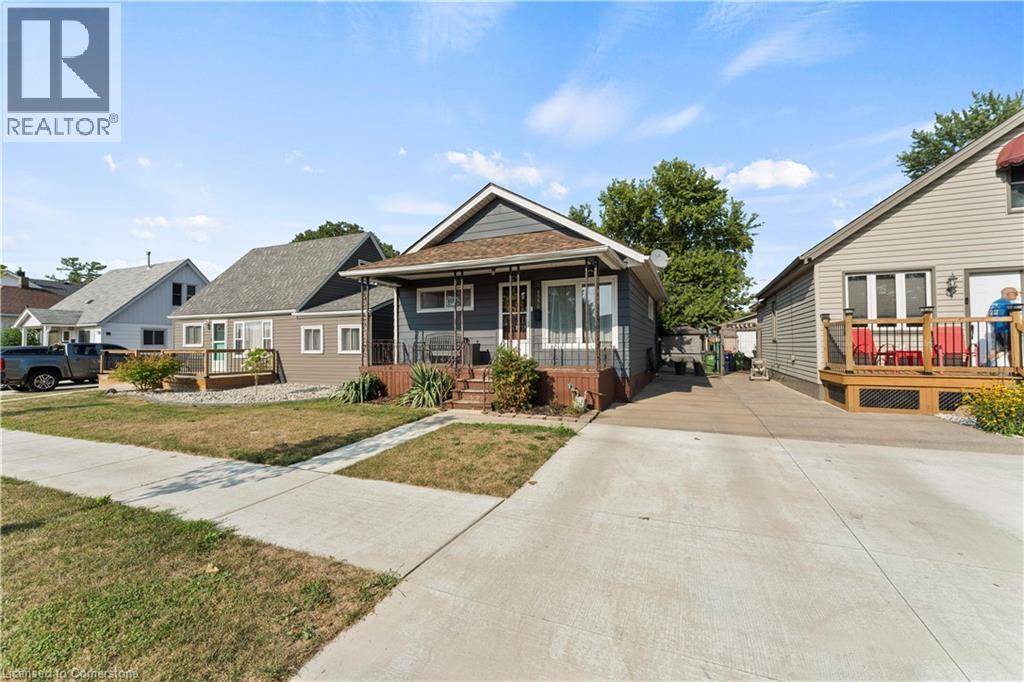 Photo 19 of 1550 St Luke Road, Windsor ON