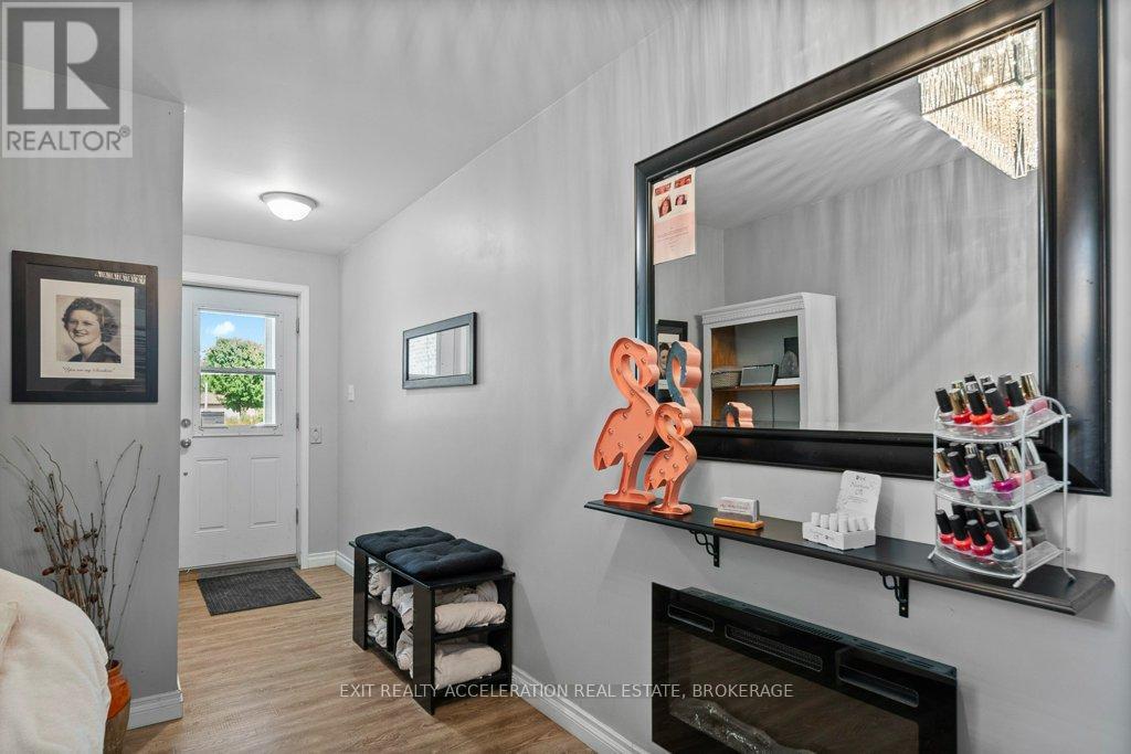 Photo 43 of 35 Riverview Drive, Greater Napanee ON