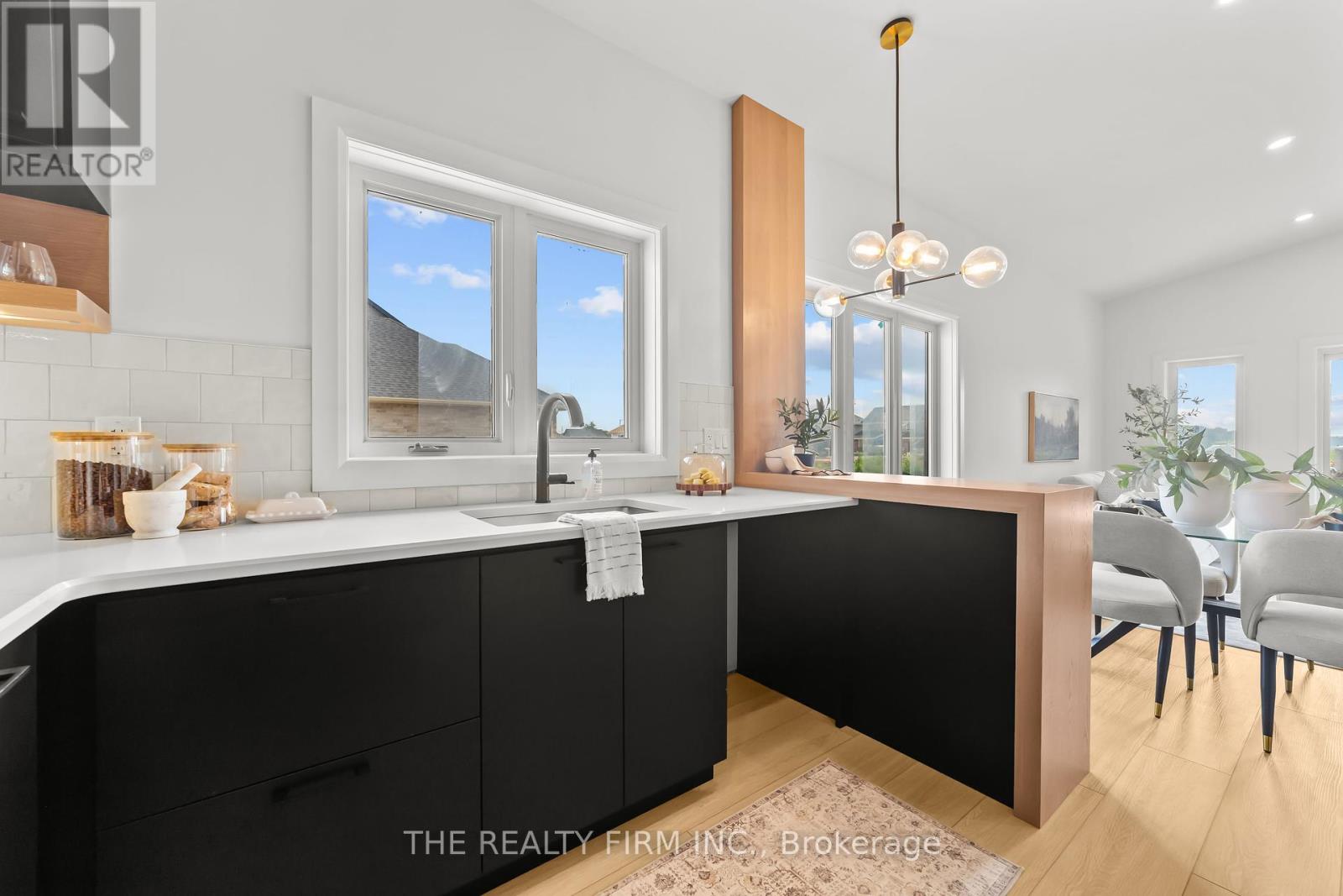 Photo 35 of 173 Renaissance Drive Nw, St Thomas ON