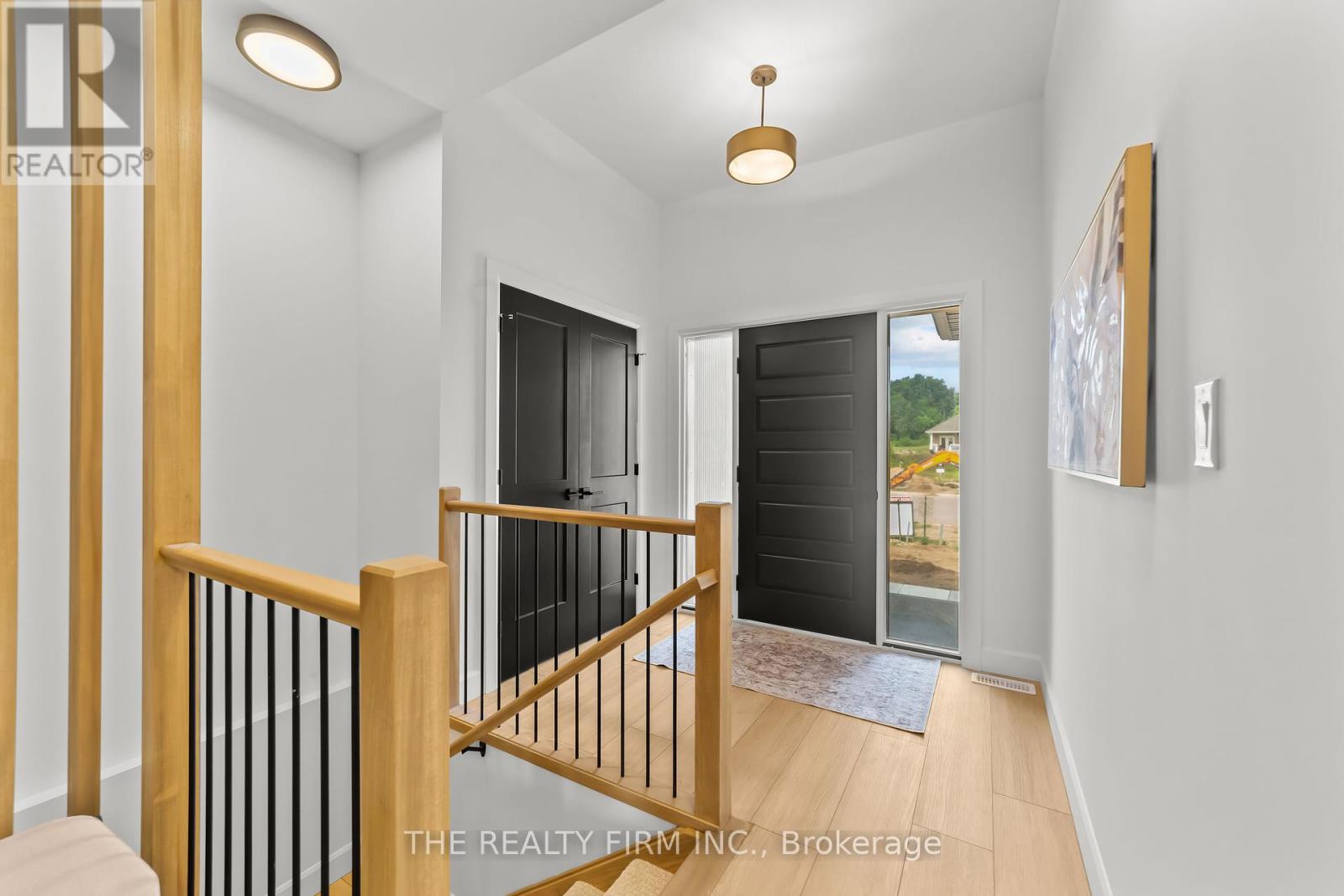 Photo 27 of 173 Renaissance Drive Nw, St Thomas ON