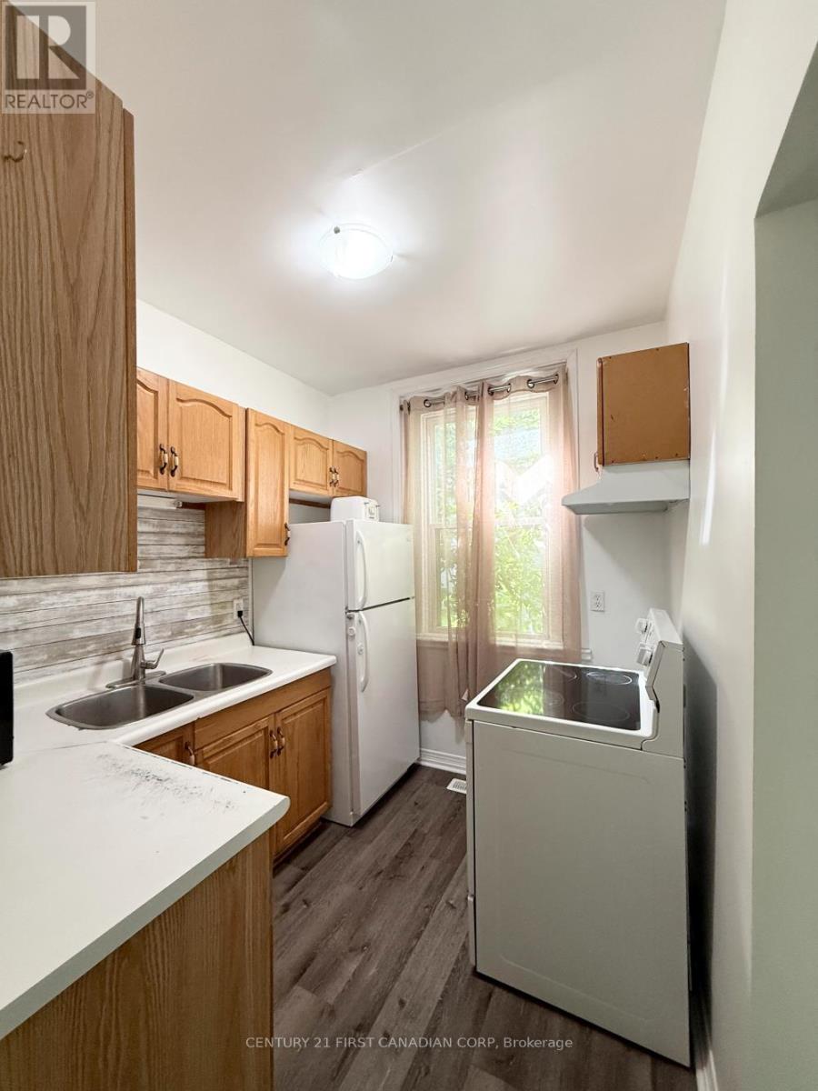 Photo 11 of 197 Clarence Street, London East ON
