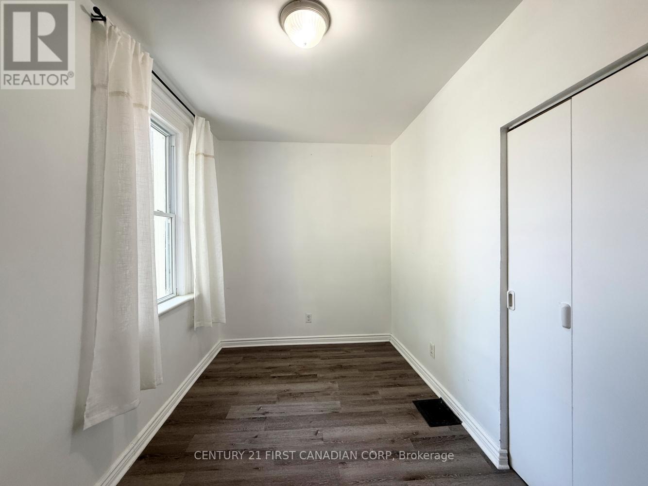 Photo 8 of 197 Clarence Street, London East ON