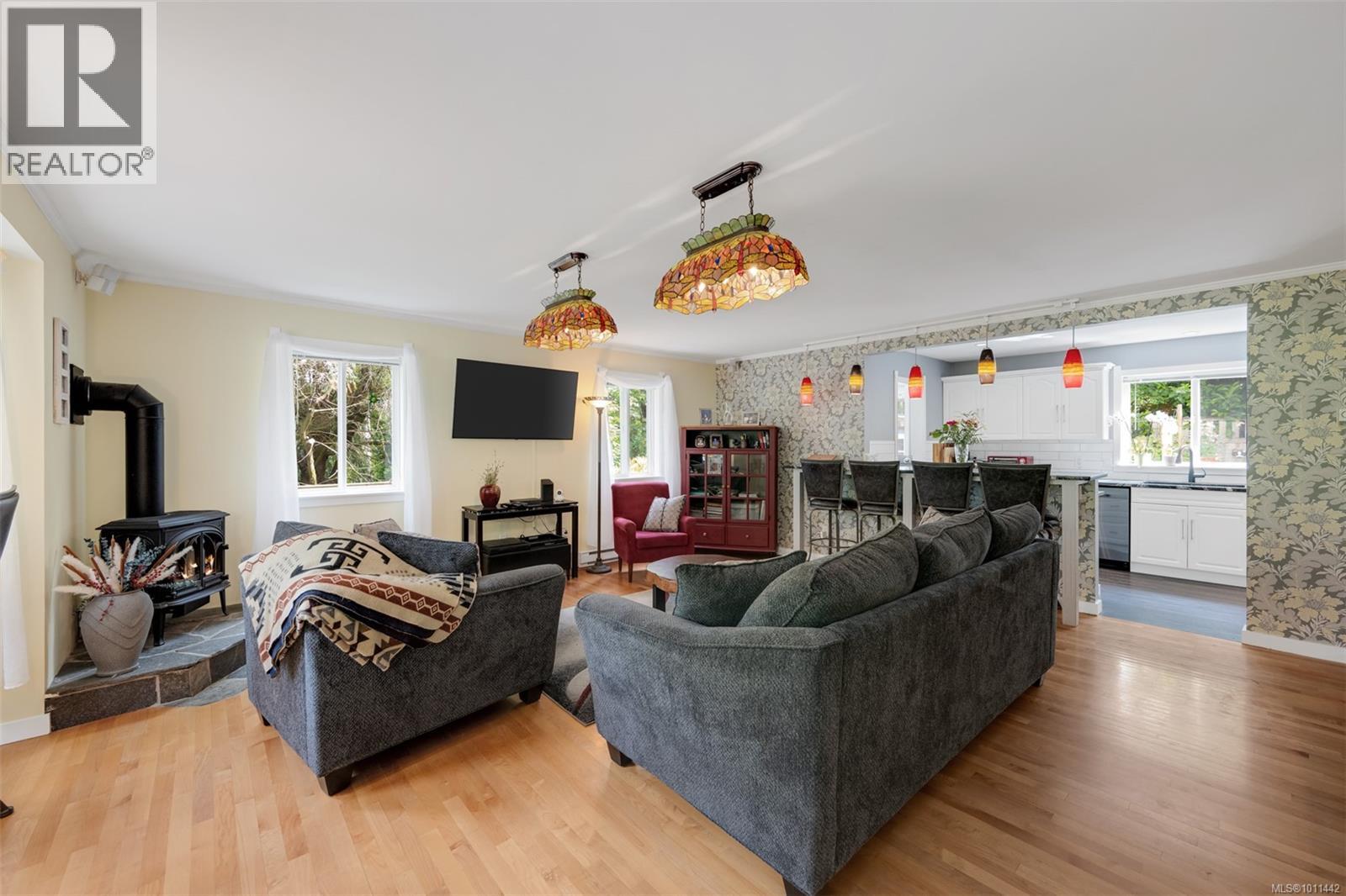 2719 Dundas Rd, Shawnigan Lake