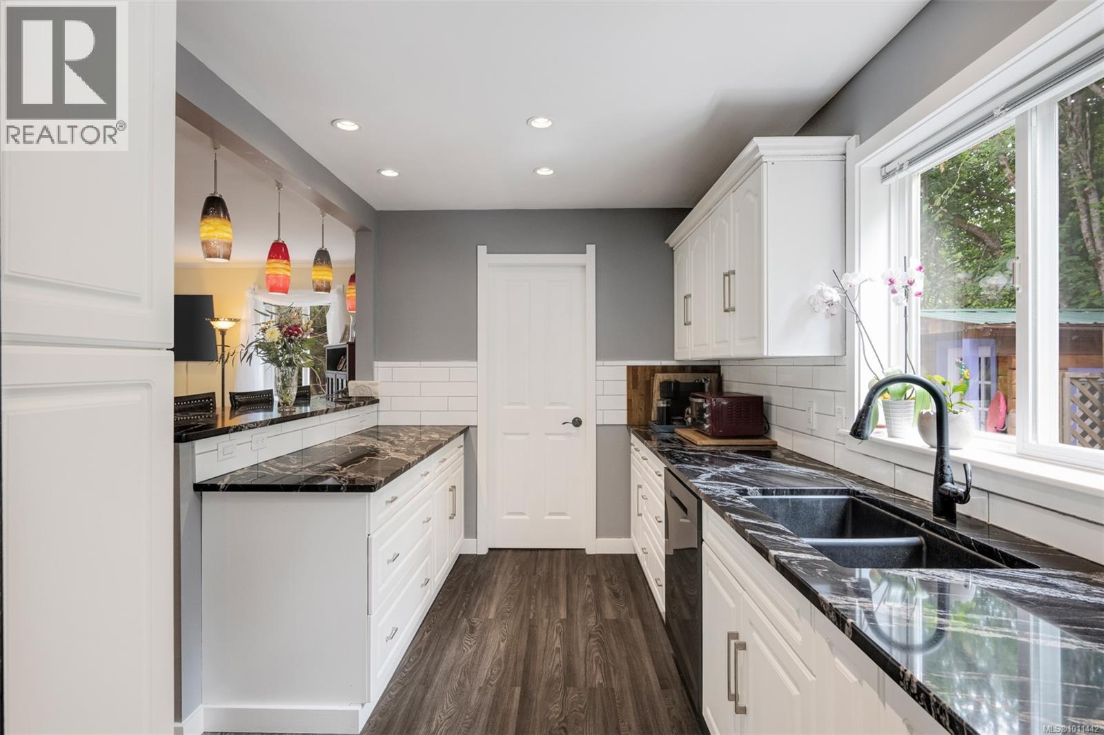 2719 Dundas Rd, Shawnigan Lake