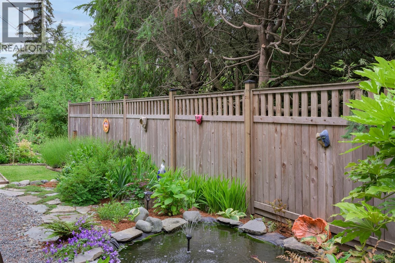 2719 Dundas Rd, Shawnigan Lake