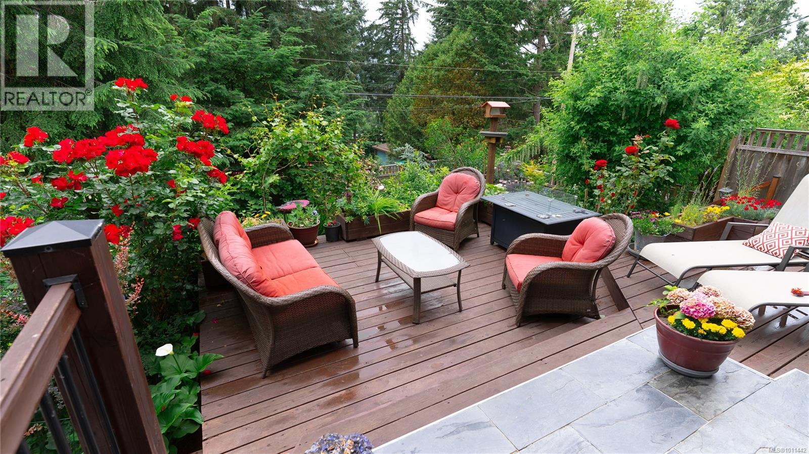 2719 Dundas Rd, Shawnigan Lake
