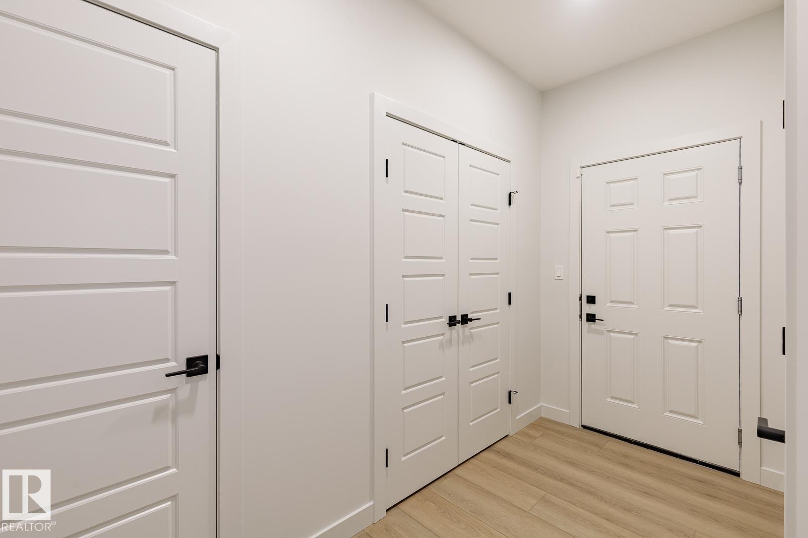 Photo 6 of 82 Silverstone Dr, Stony Plain AB