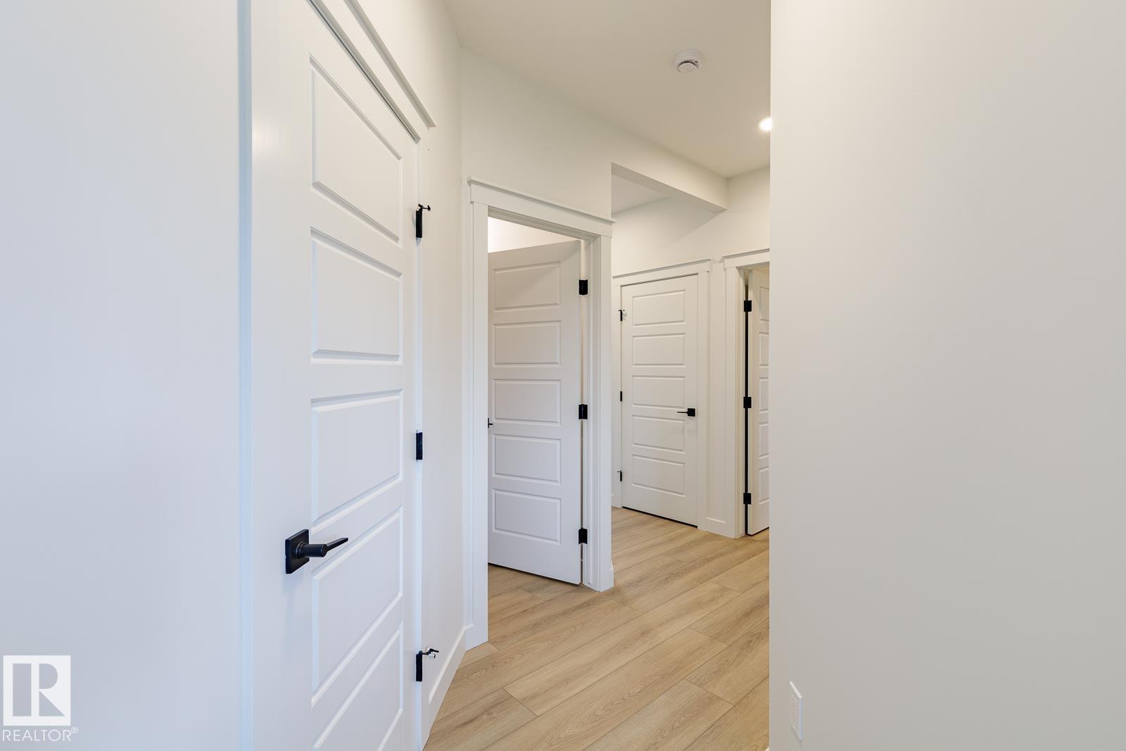 Photo 44 of 82 Silverstone Dr, Stony Plain AB