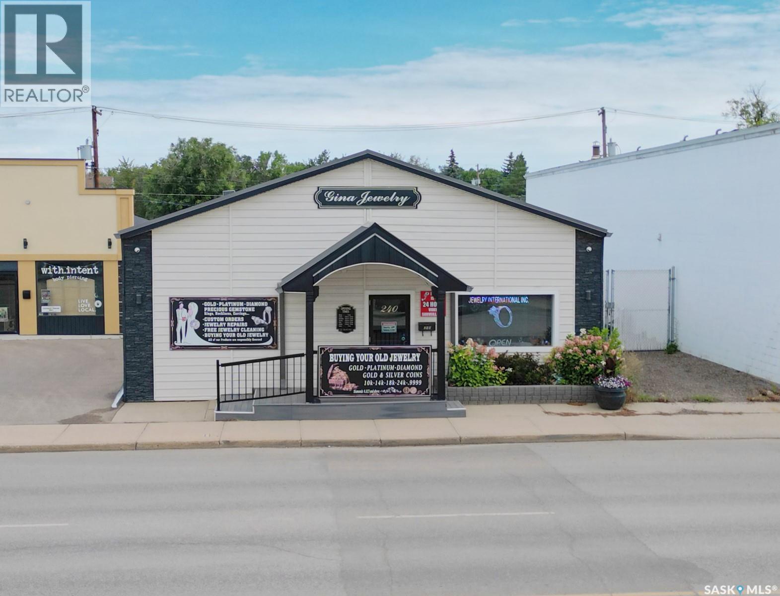 Photo 1 of 240 High Street W, Moose Jaw SK