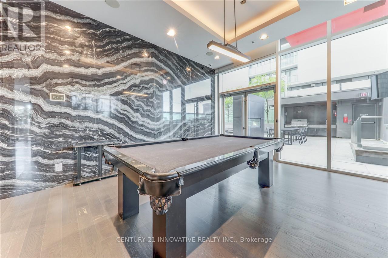 Photo 5 of 1711 318 Richmond Street W, Toronto ON