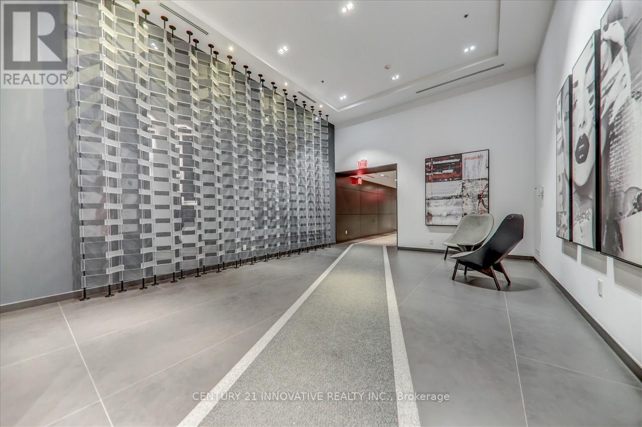 Photo 15 of 1711 318 Richmond Street W, Toronto ON