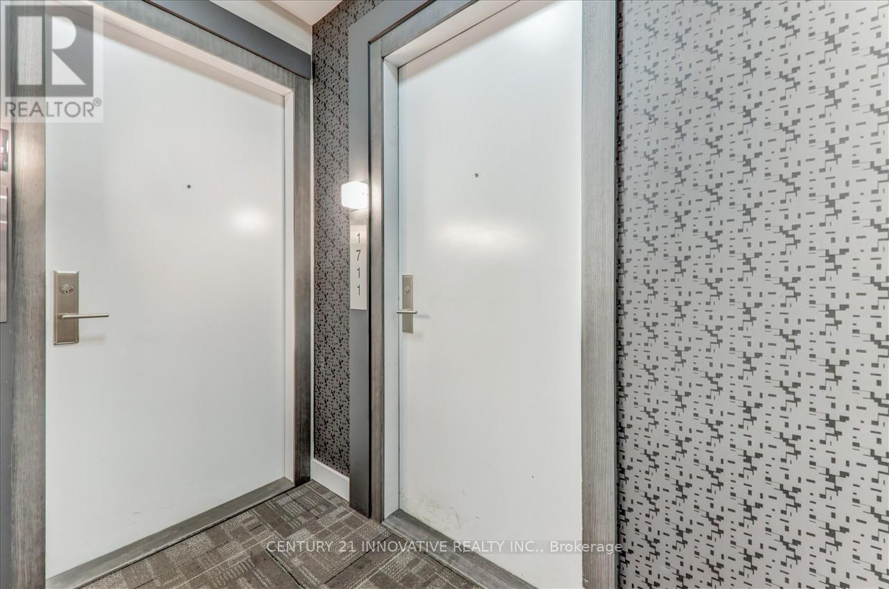 Photo 1 of 1711 318 Richmond Street W, Toronto ON