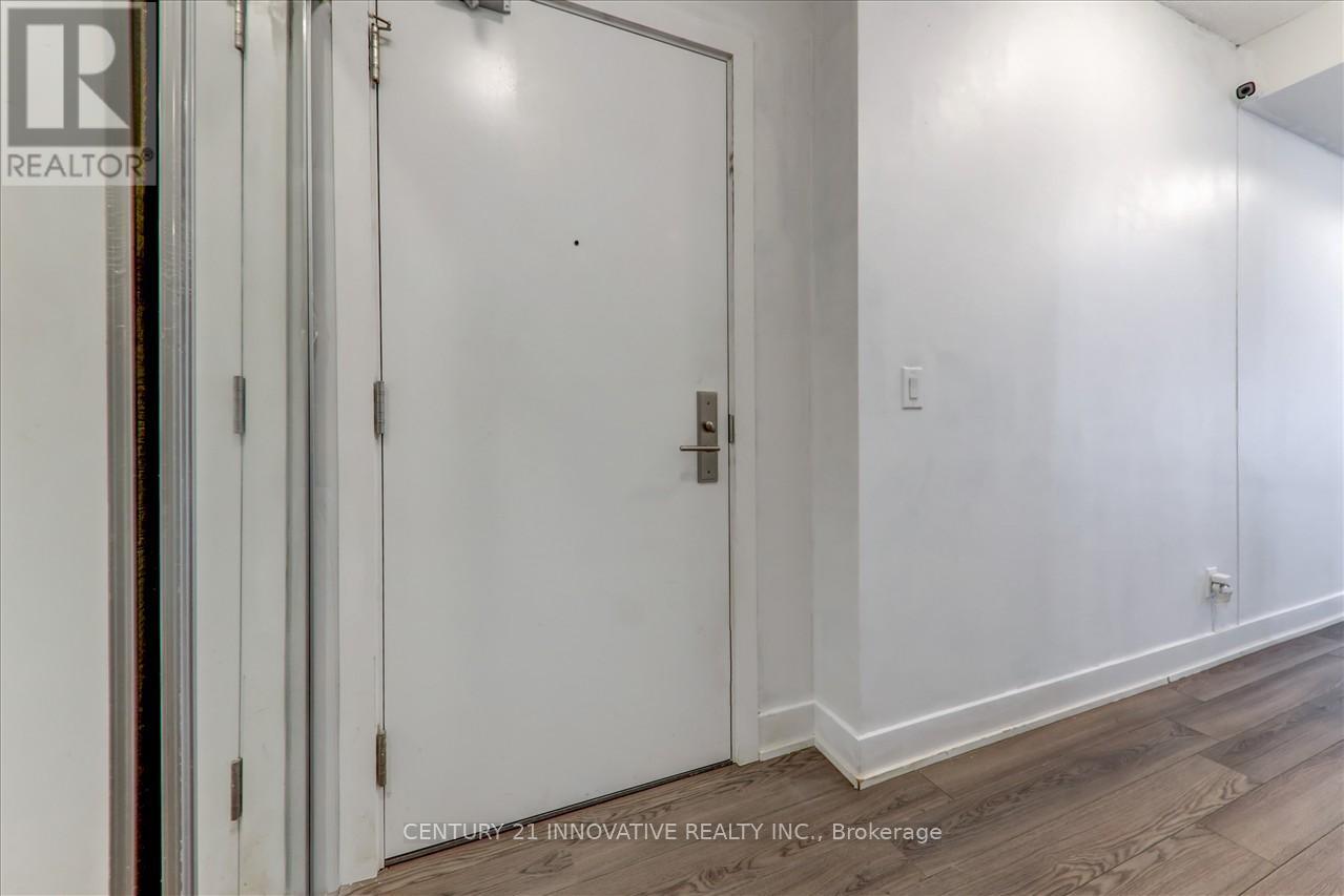 Photo 23 of 1711 318 Richmond Street W, Toronto ON