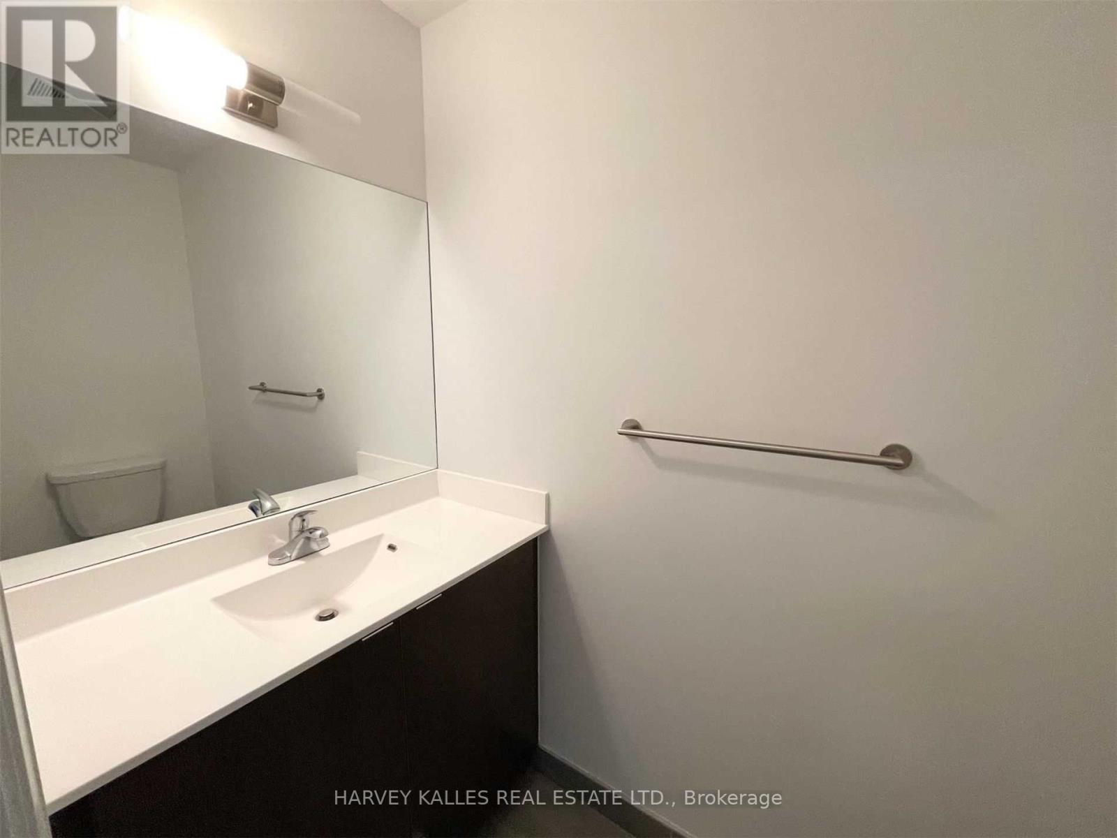 Photo 12 of 1559 60 Ann Oreilly Road, Toronto ON
