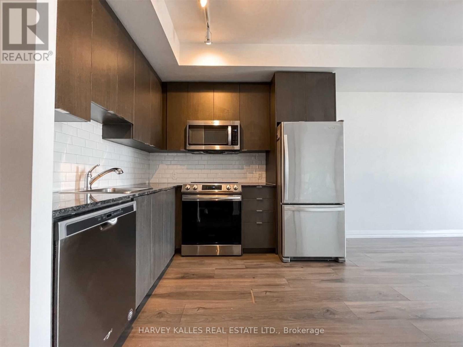 Photo 11 of 1559 60 Ann Oreilly Road, Toronto ON