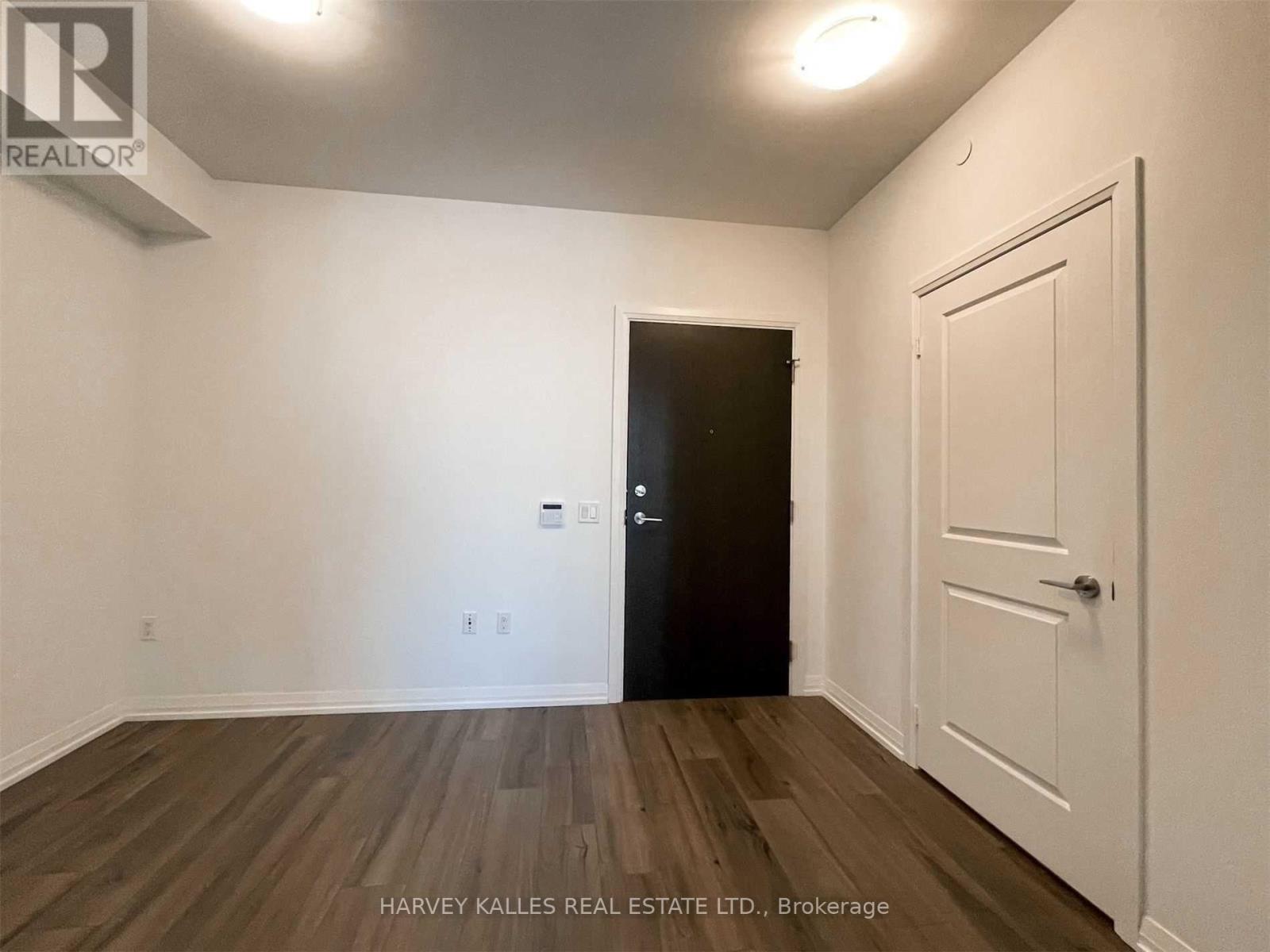 Photo 10 of 1559 60 Ann Oreilly Road, Toronto ON