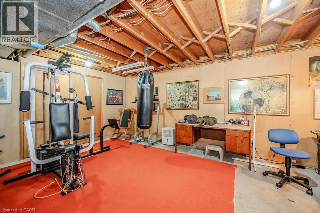 Photo 6 of 39 Bannockburn Road, Kitchener ON