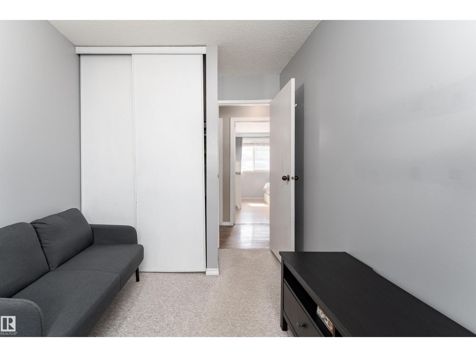 Photo 3 of 118 8930 99 Av, Fort Saskatchewan AB