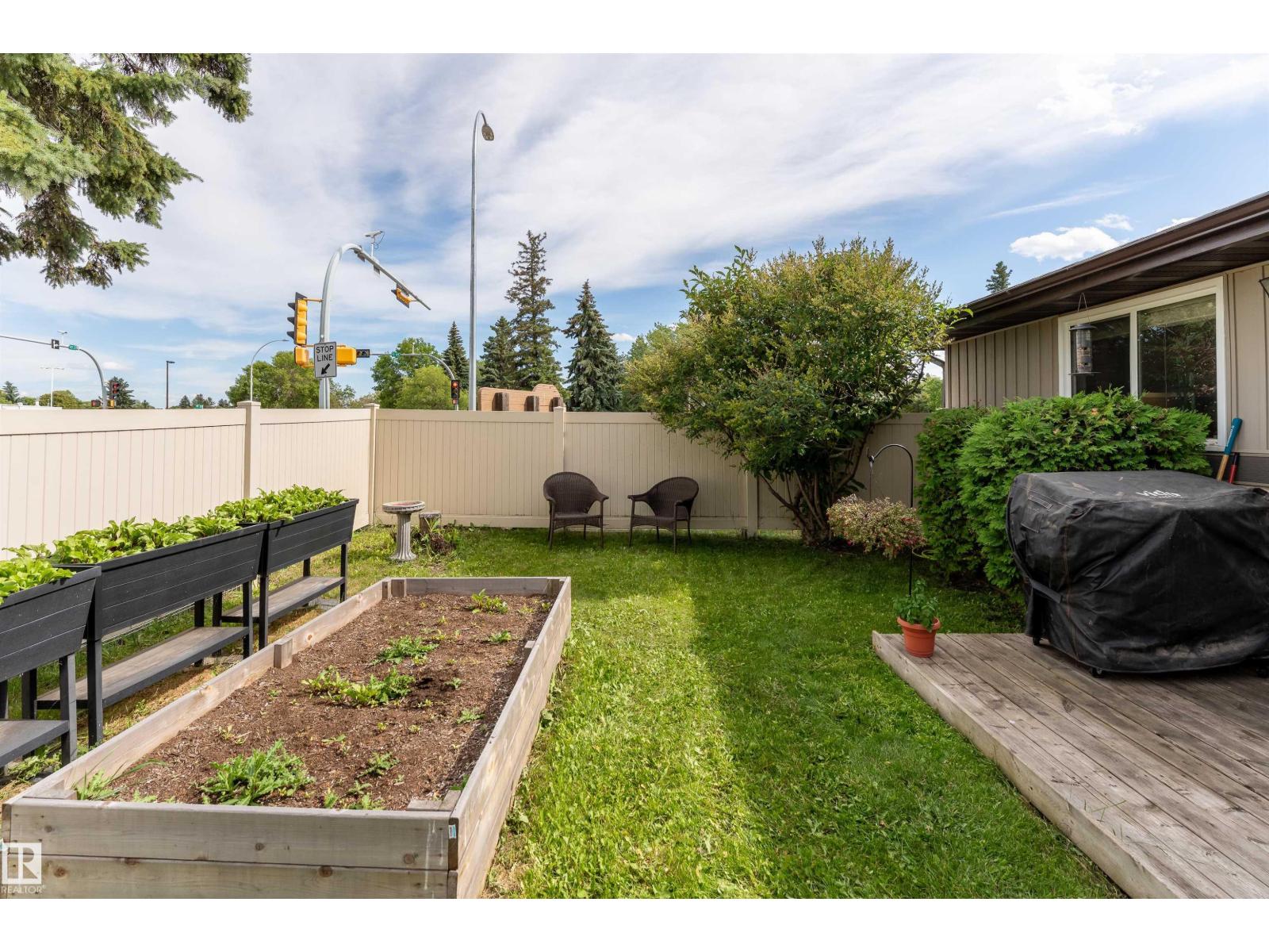 Photo 12 of 118 8930 99 Av, Fort Saskatchewan AB