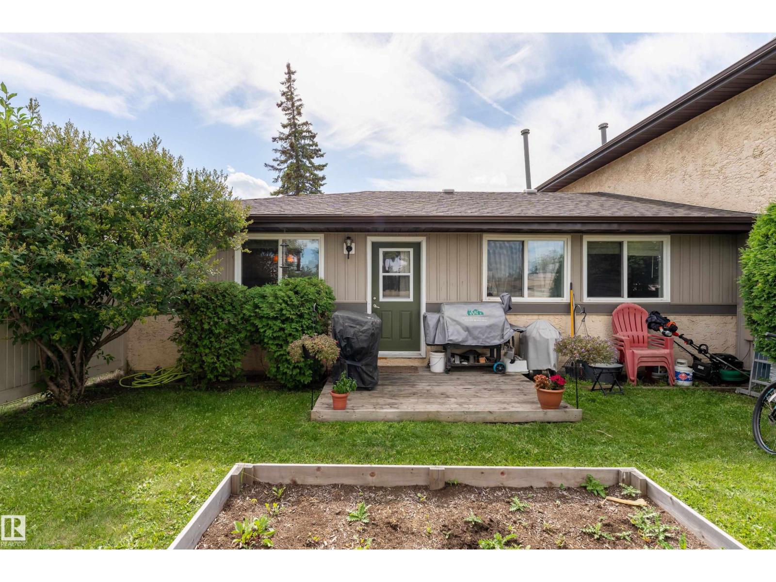 Photo 32 of 118 8930 99 Av, Fort Saskatchewan AB