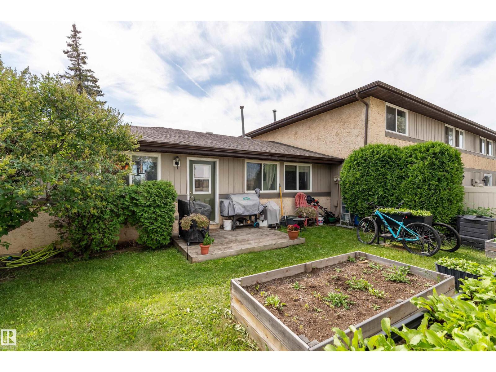 Photo 17 of 118 8930 99 Av, Fort Saskatchewan AB