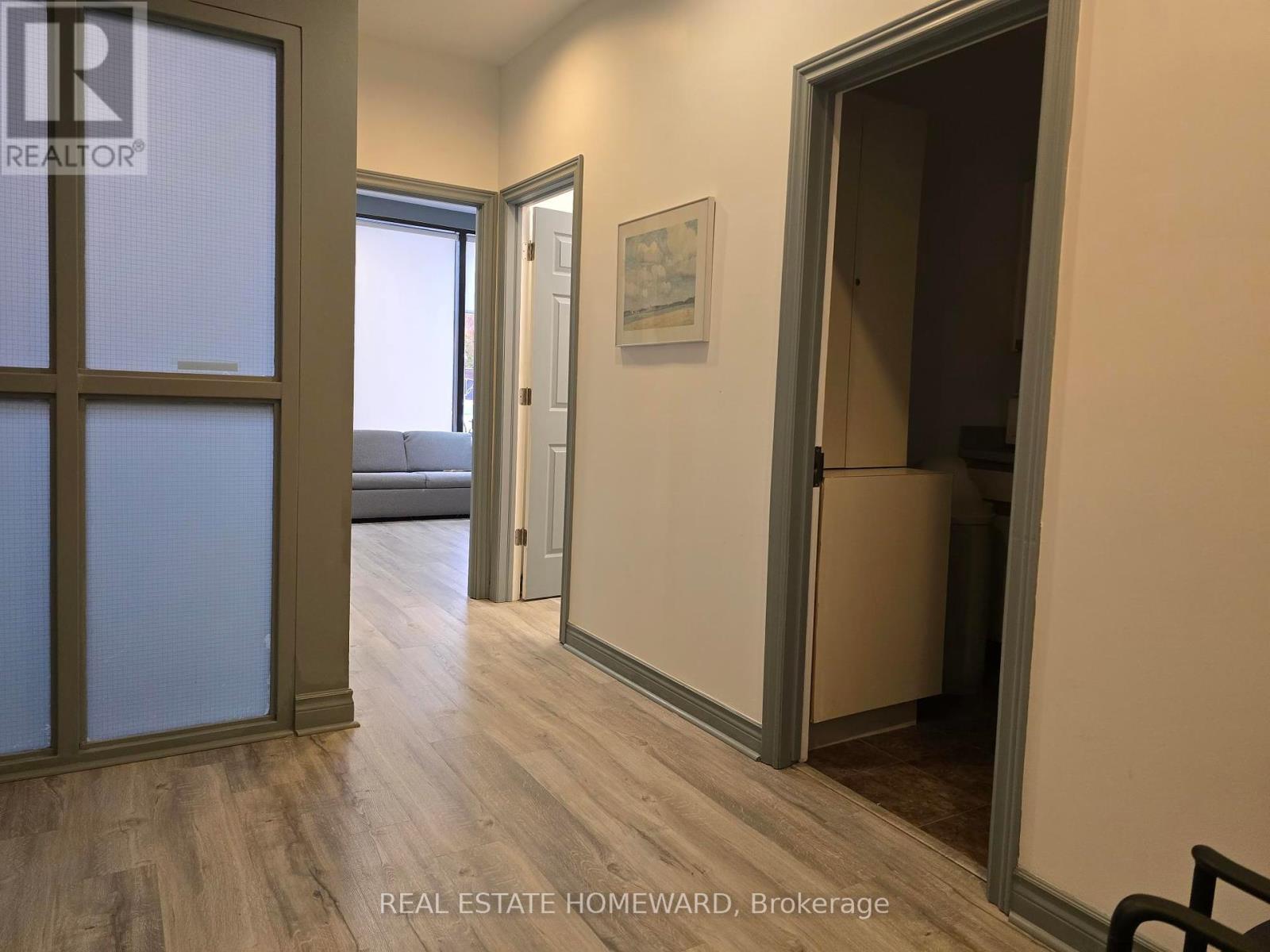 Photo 5 of 102 253 Danforth Avenue, Toronto ON