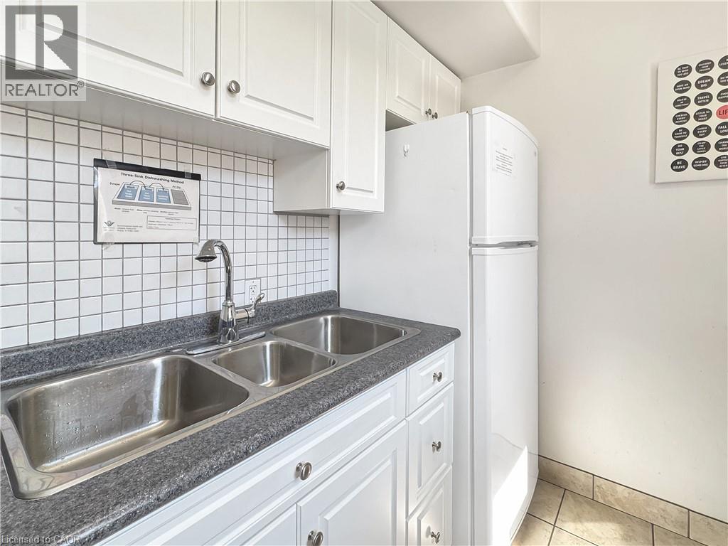 Photo 21 of 423 King Street E Unit 1, Cambridge ON