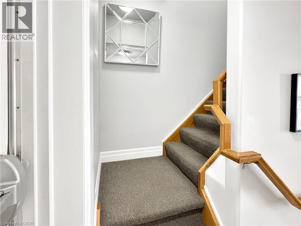 Photo 4 of 423 King Street E Unit 1, Cambridge ON